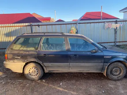 Volkswagen Passat 1992 года за 700 000 тг. в Аксай – фото 6