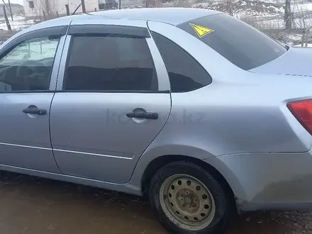 ВАЗ (Lada) Granta 2190 2014 года за 2 700 000 тг. в Уральск – фото 2