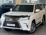 Lexus LX 570 2016 годаfor35 300 000 тг. в Алматы