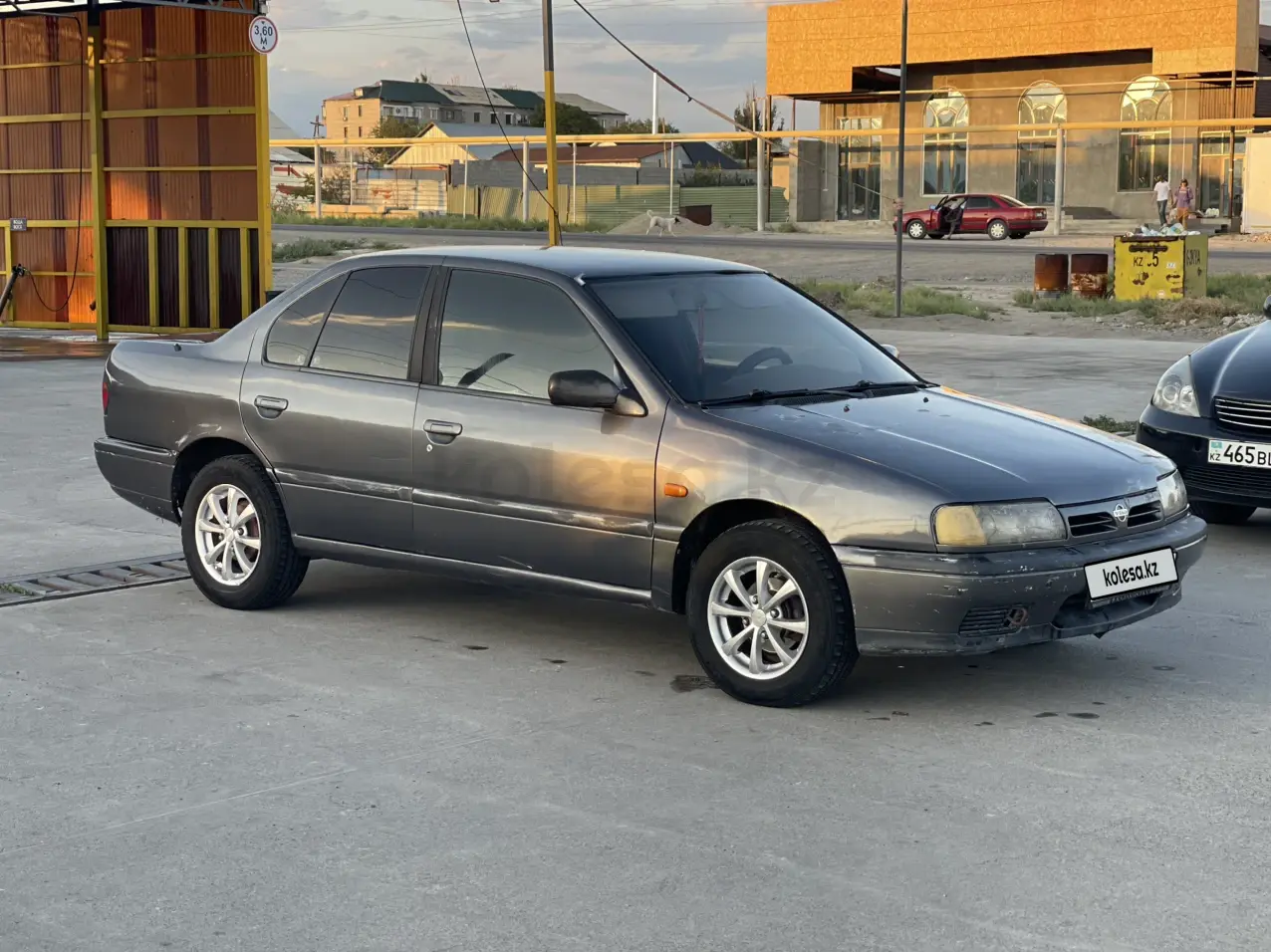 Nissan Primera, 1992