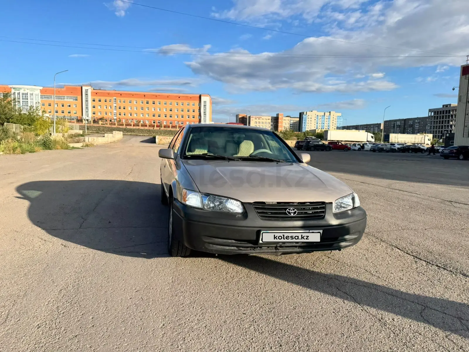 Toyota Camry, 1998