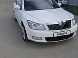 Skoda Octavia 2012 года за 3 000 000 тг. в Атырау – фото 2