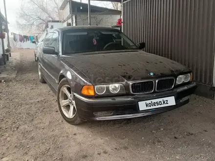 BMW 730 1994 года за 2 700 000 тг. в Талдыкорган