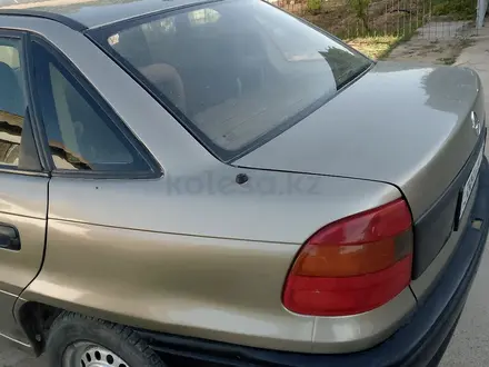 Opel Astra 1992 года за 400 000 тг. в Шымкент – фото 4