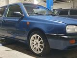 Volkswagen Golf 1994 годаfor1 400 000 тг. в Астана – фото 2