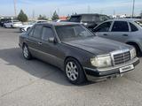 Mercedes-Benz E 300 1991 годаүшін1 300 000 тг. в Актау – фото 2