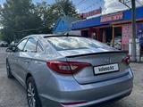 Hyundai Sonata 2015 года за 8 000 000 тг. в Астана – фото 4