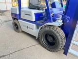 Komatsu  KOMATSU FG30-11 2004 годаүшін4 750 000 тг. в Алматы – фото 3