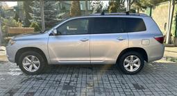 Toyota Highlander 2008 года за 10 500 000 тг. в Алматы – фото 2
