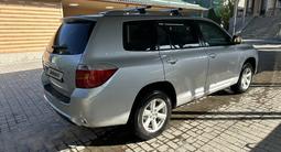 Toyota Highlander 2008 года за 10 500 000 тг. в Алматы – фото 4