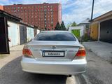 Toyota Camry 2002 годаүшін3 500 000 тг. в Семей – фото 2