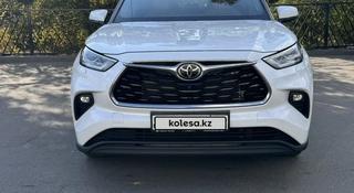 Toyota Highlander 2023 года за 31 000 000 тг. в Алматы