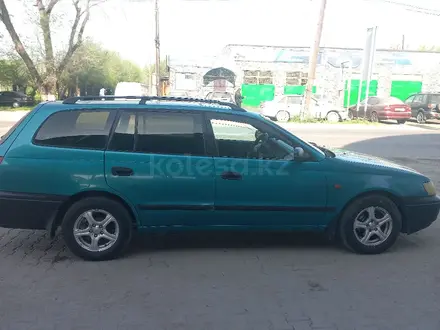 Toyota Carina E 1997 года за 2 700 000 тг. в Алматы – фото 3