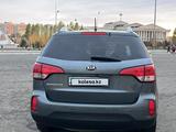 Kia Sorento 2015 года за 9 700 000 тг. в Уральск – фото 4