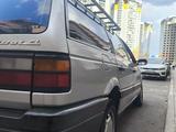 Volkswagen Passat 1991 годаүшін1 200 000 тг. в Караганда – фото 4