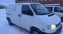 Volkswagen Transporter 1998 годаүшін3 200 000 тг. в Костанай