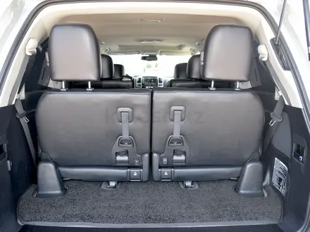 Toyota Land Cruiser Luxe 2012 года за 20 990 000 тг. в Шымкент – фото 10