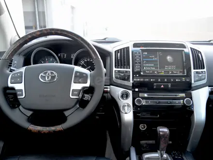 Toyota Land Cruiser Luxe 2012 года за 20 990 000 тг. в Шымкент – фото 9