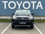 Toyota RAV4 2017 года за 14 220 000 тг. в Алматы – фото 2