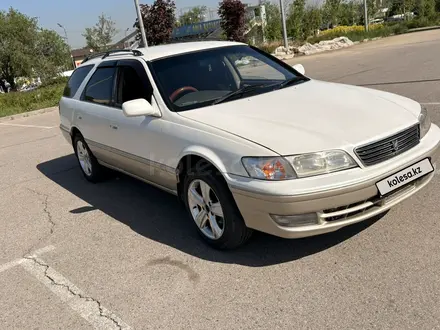 Toyota Mark II Qualis 1997 года за 3 500 000 тг. в Алматы – фото 2