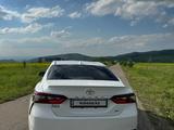 Toyota Camry 2023 года за 15 000 000 тг. в Талгар – фото 4