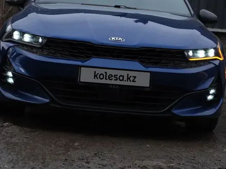Kia K5 2021 года за 11 250 000 тг. в Алматы – фото 3