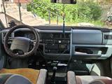 Volkswagen Multivan 1993 года за 3 200 000 тг. в Караганда – фото 3