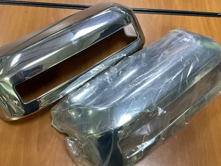 Накладка хром над задним номером на подсветку для Prado 150 за 10 000 тг. в Астана