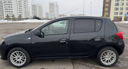 Renault Sandero 2015 годаfor3 000 000 тг. в Астана – фото 2