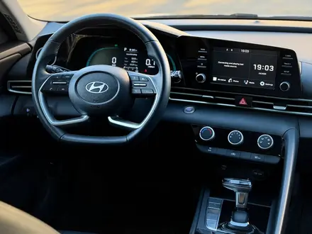 Hyundai Elantra 2024 года за 8 790 000 тг. в Кокшетау – фото 6
