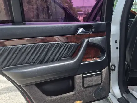 Mercedes-Benz S 320 1998 года за 3 200 000 тг. в Алматы – фото 19