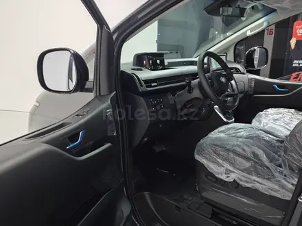 Hyundai Staria Family 2025 года за 20 000 000 тг. в Алматы – фото 7