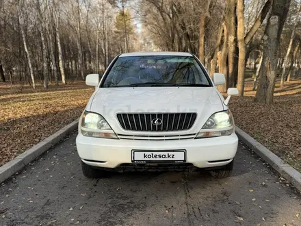 Toyota Harrier 1999 года за 5 000 000 тг. в Алматы – фото 2