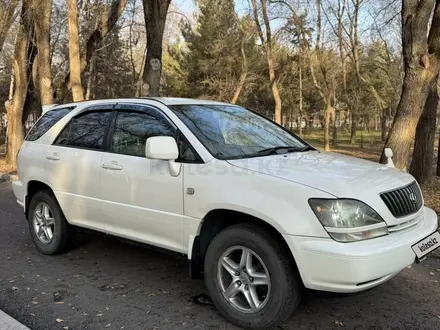 Toyota Harrier 1999 года за 5 000 000 тг. в Алматы