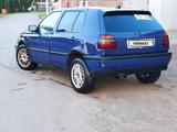 Volkswagen Golf 1993 года за 700 000 тг. в Бишкуль – фото 4