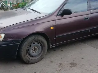 Toyota Carina E