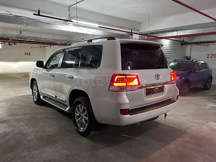 Toyota Land Cruiser 2016 года за 35 000 000 тг. в Астана – фото 5