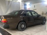 Mercedes-Benz E 280 1991 года за 3 700 000 тг. в Алматы