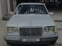 Mercedes-Benz E 200 1994 годаүшін1 800 000 тг. в Жезказган