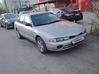 Mitsubishi Galant