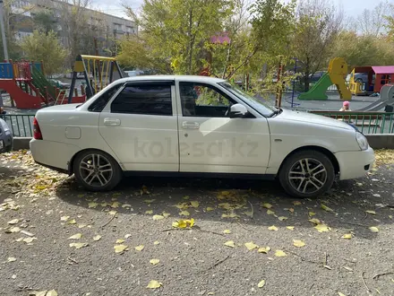 ВАЗ (Lada) Priora 2170 2014 года за 1 700 000 тг. в Семей – фото 2