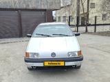 Volkswagen Passat 1990 года за 1 850 000 тг. в Семей – фото 2