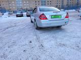 Mercedes-Benz E 240 2002 года за 3 900 000 тг. в Семей – фото 2