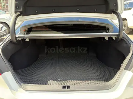 Toyota Camry 2019 года за 11 100 000 тг. в Астана – фото 10
