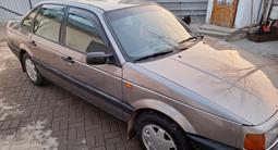 Volkswagen Passat 1993 года за 2 000 000 тг. в Актобе – фото 2