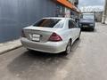 Mercedes-Benz C 240 2004 годаүшін3 200 000 тг. в Караганда – фото 3