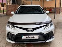 Toyota Camry 2021 годаүшін13 950 000 тг. в Шымкент