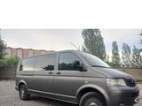 Volkswagen Caravelle 2008 года за 10 500 000 тг. в Астана