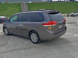 Toyota Sienna 2013 года за 7 500 000 тг. в Астана – фото 3