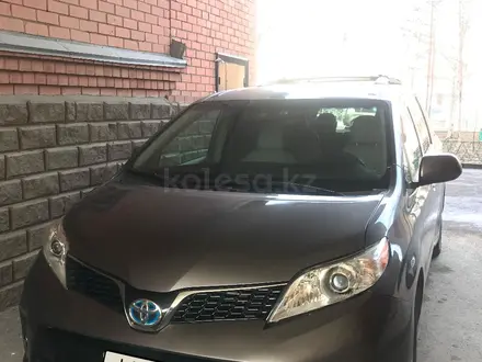 Toyota Sienna 2013 года за 9 500 000 тг. в Астана – фото 9